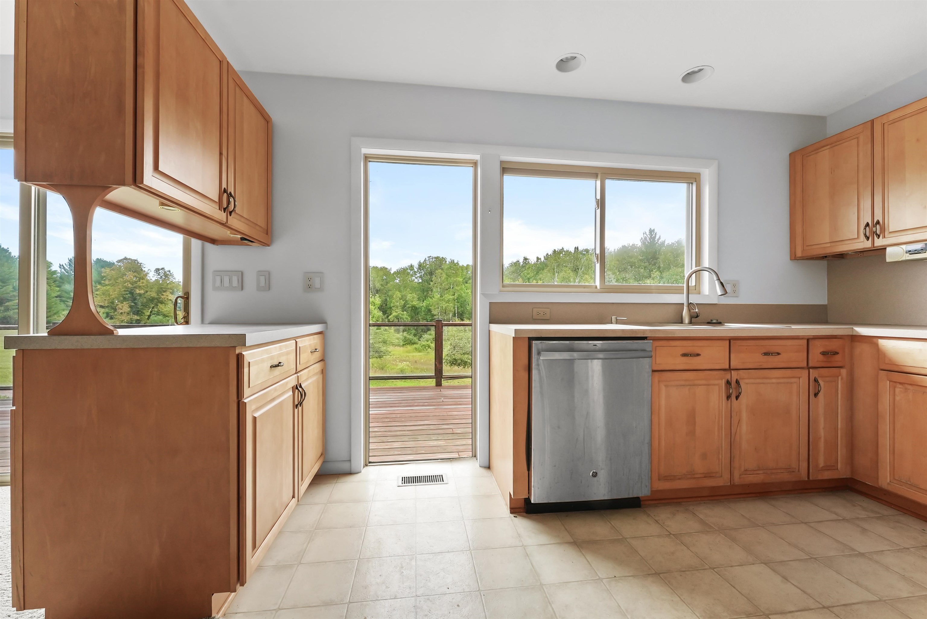 8446 West Elder Road Alden, MI 49612 - Photo 15 of 57 1914812-14.JPG