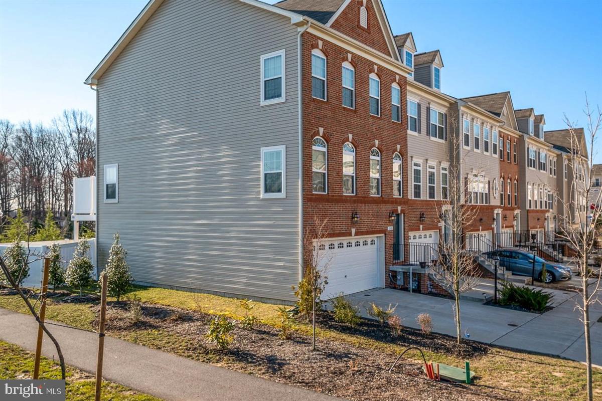 1001 Red Clover Road Gambrills, MD 21054 - Photo 3 of 33 Gallery Image 3