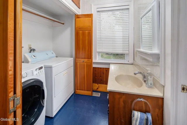 $750,000 | 6550 Hill Street, Stockport, NY 12534