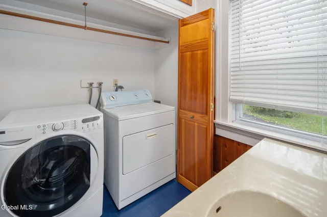 $750,000 | 6550 Hill Street, Stockport, NY 12534