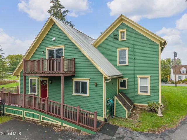 $750,000 | 6550 Hill Street, Stockport, NY 12534