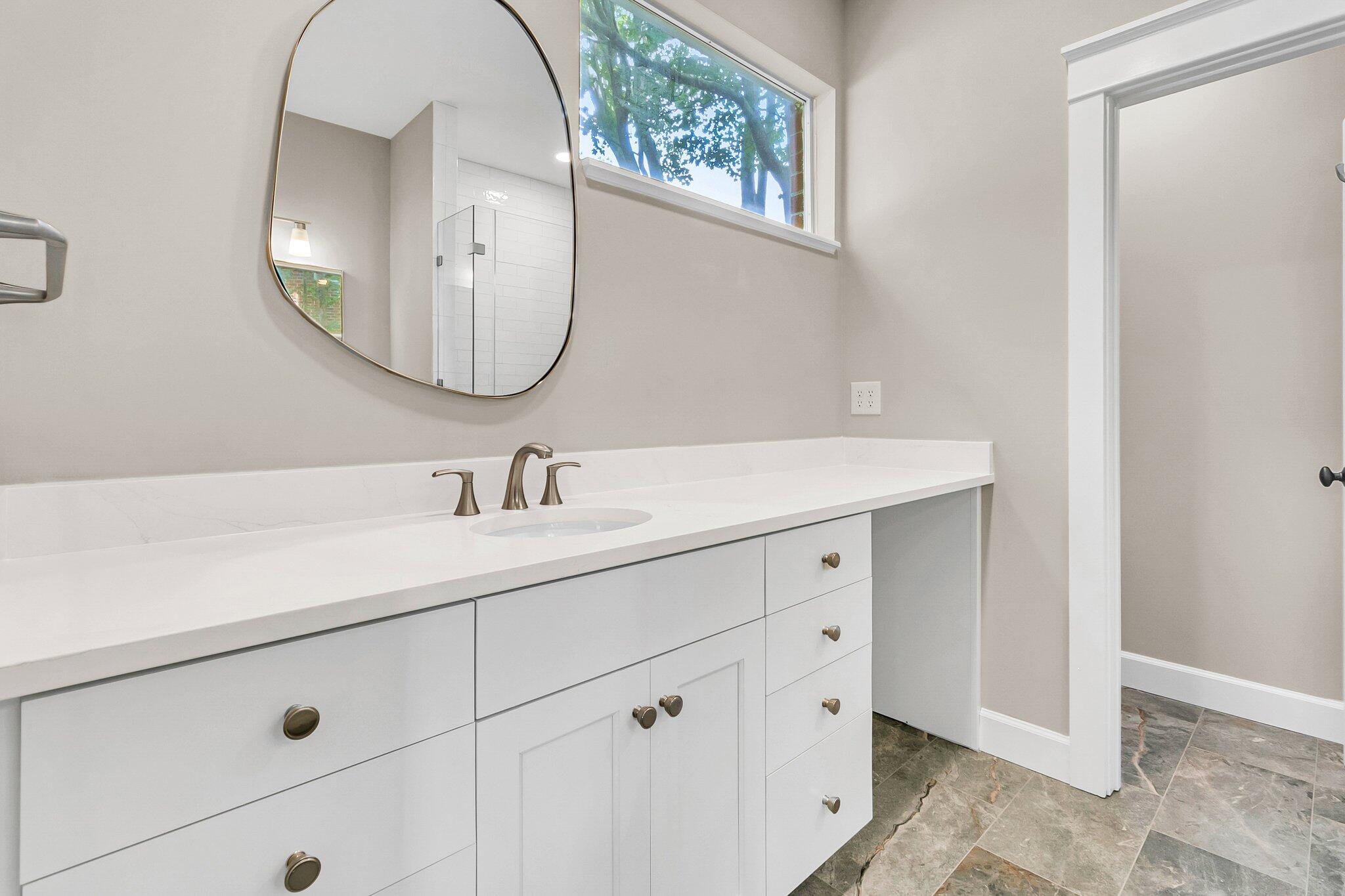 1341 Topsail Court Mount Pleasant, SC 29464 - Photo 36 of 105 2nd vanity