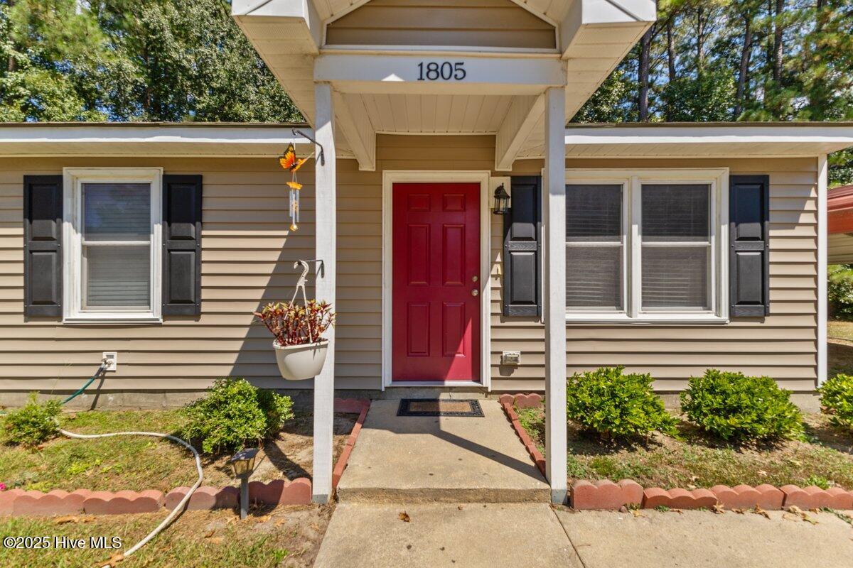 1805 Ruffleleaf Circle Wilson, NC 27893 - Photo 2 of 19 1805 Ruffleleaf Cir 3