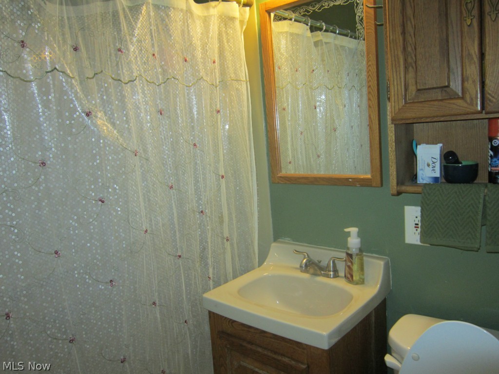 5189 Camden Road Maple Heights, OH 44137 - Photo 10 of 19 Gallery Image 10