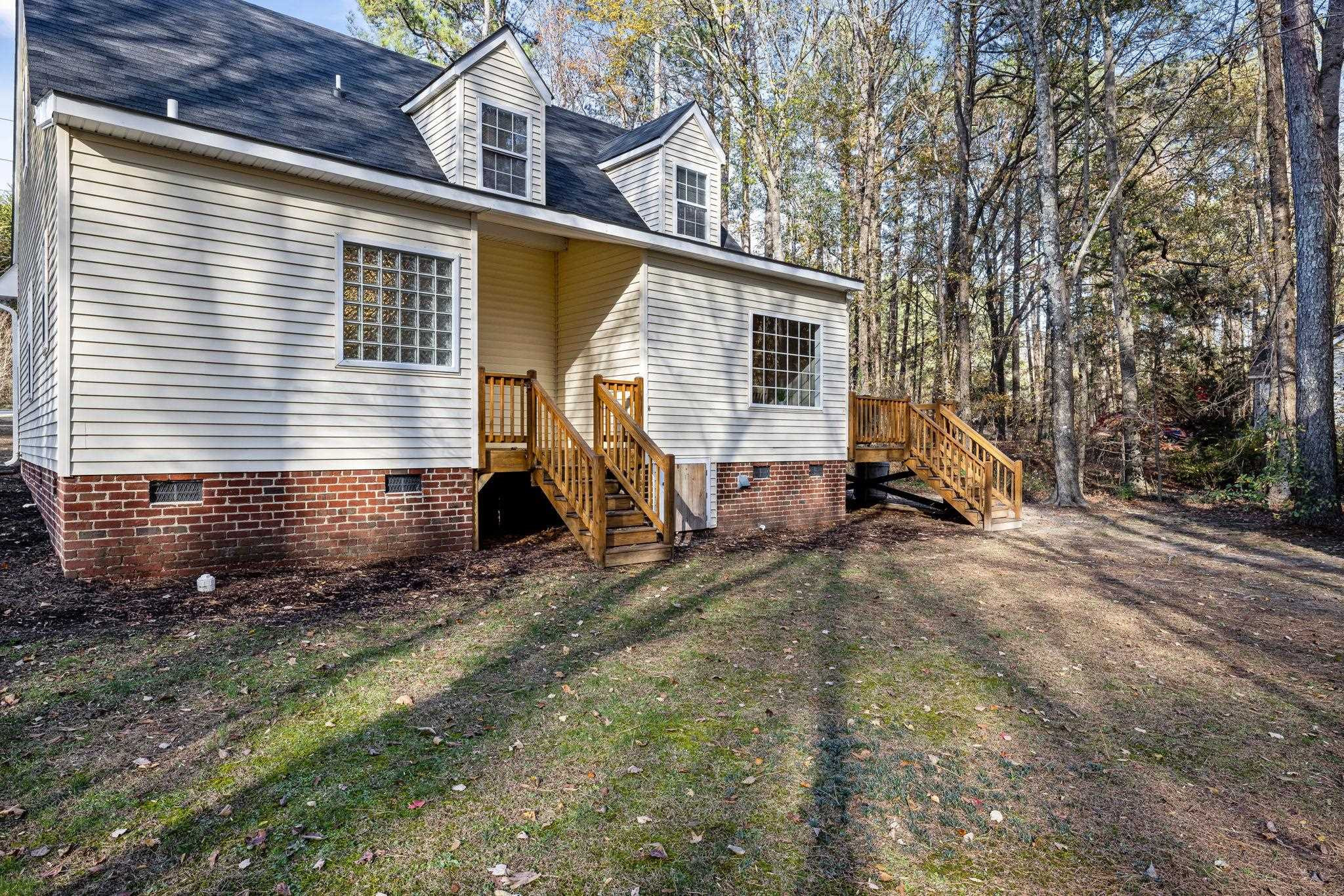 4713 Mial Plantation Road Raleigh, NC 27610 - Photo 34 of 39 Exterior Back