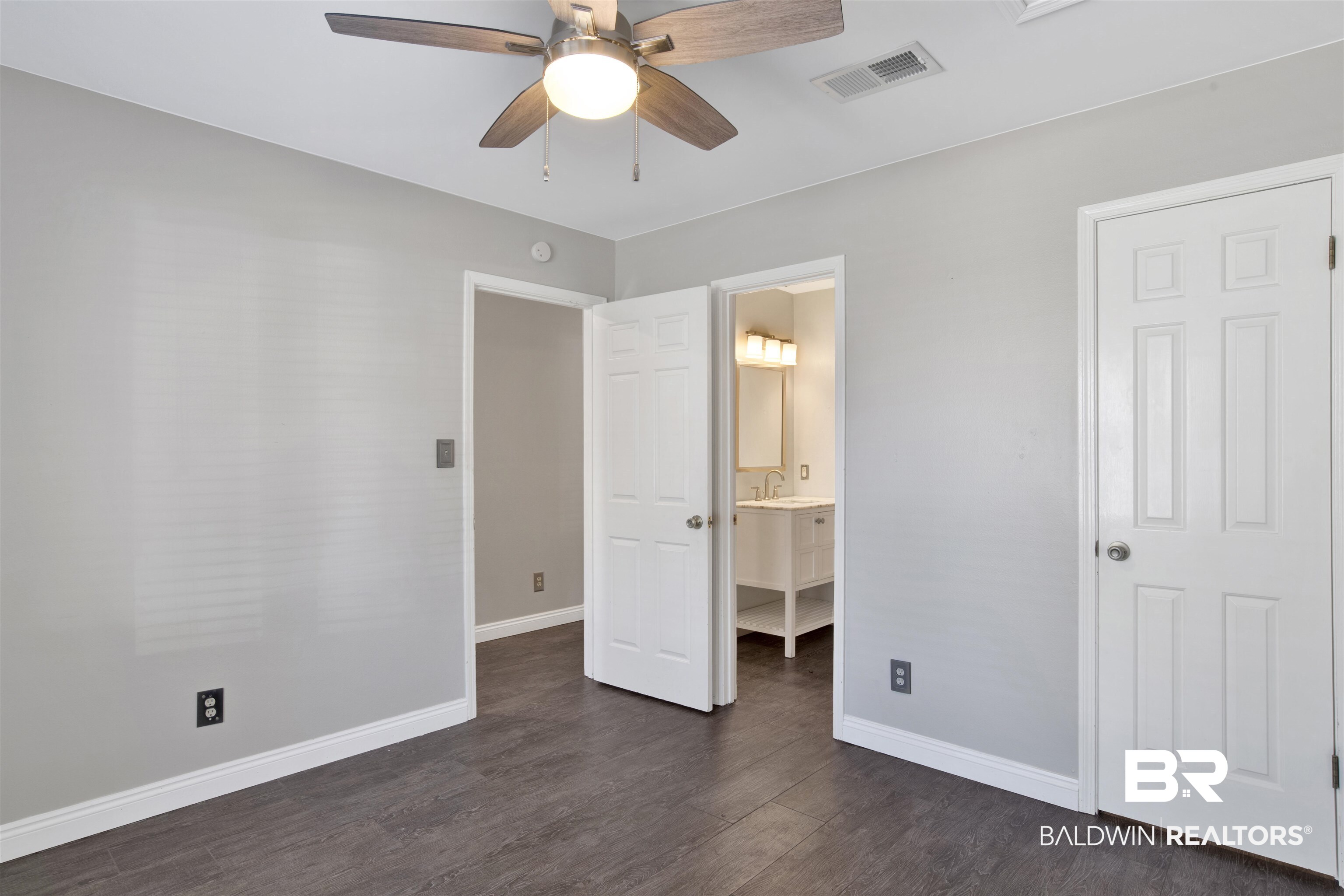 1701 Regency Road, Unit 108 Gulf Shores, AL 36542 - Photo 17 of 33