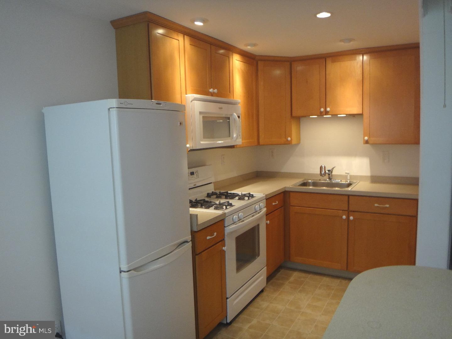 1335 Edgehill Road Darby, PA 19023 - Photo 3 of 6 Kitchen