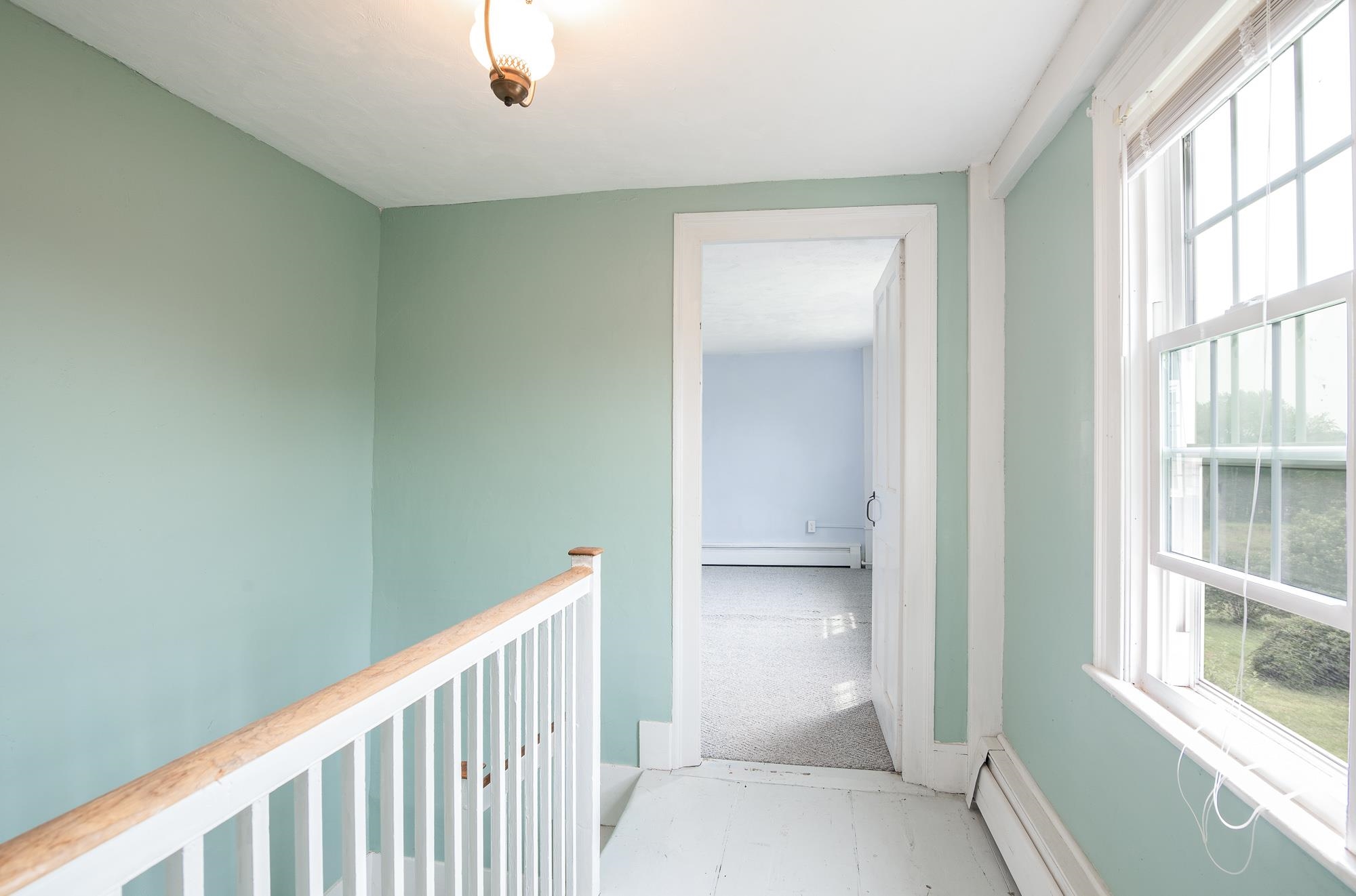 284 Dover Point Road Dover, NH 03820 - Photo 11 of 40