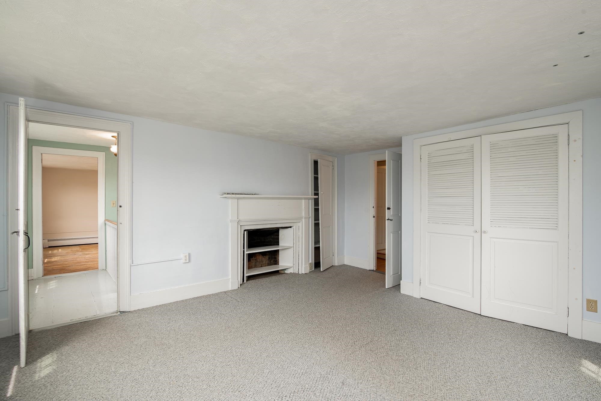 284 Dover Point Road Dover, NH 03820 - Photo 19 of 40