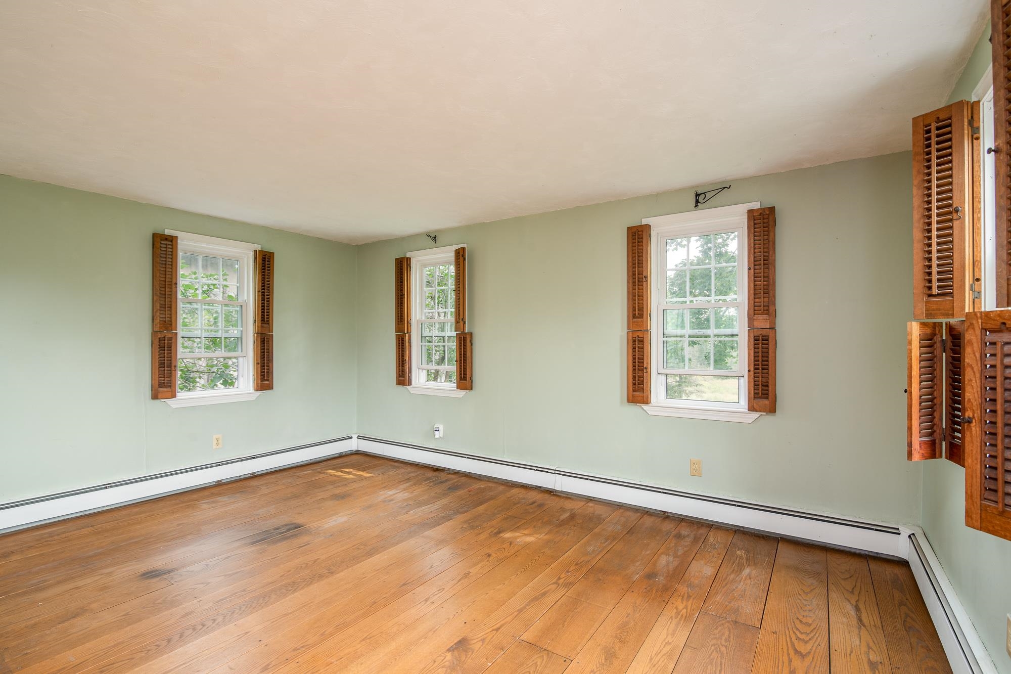 284 Dover Point Road Dover, NH 03820 - Photo 7 of 40