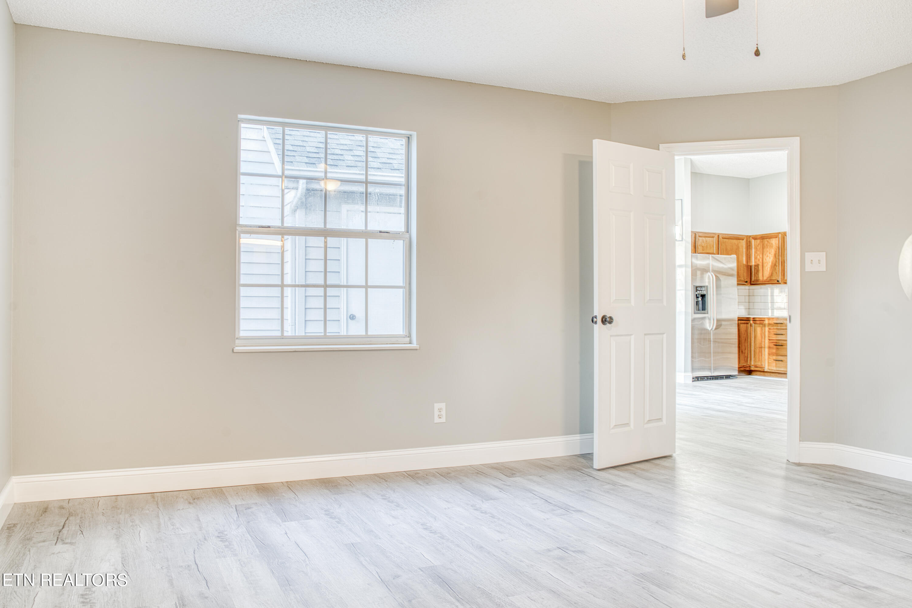 3527 Laurel View Road Knoxville, TN 37917 - Photo 15 of 23 Master Bedroom 1