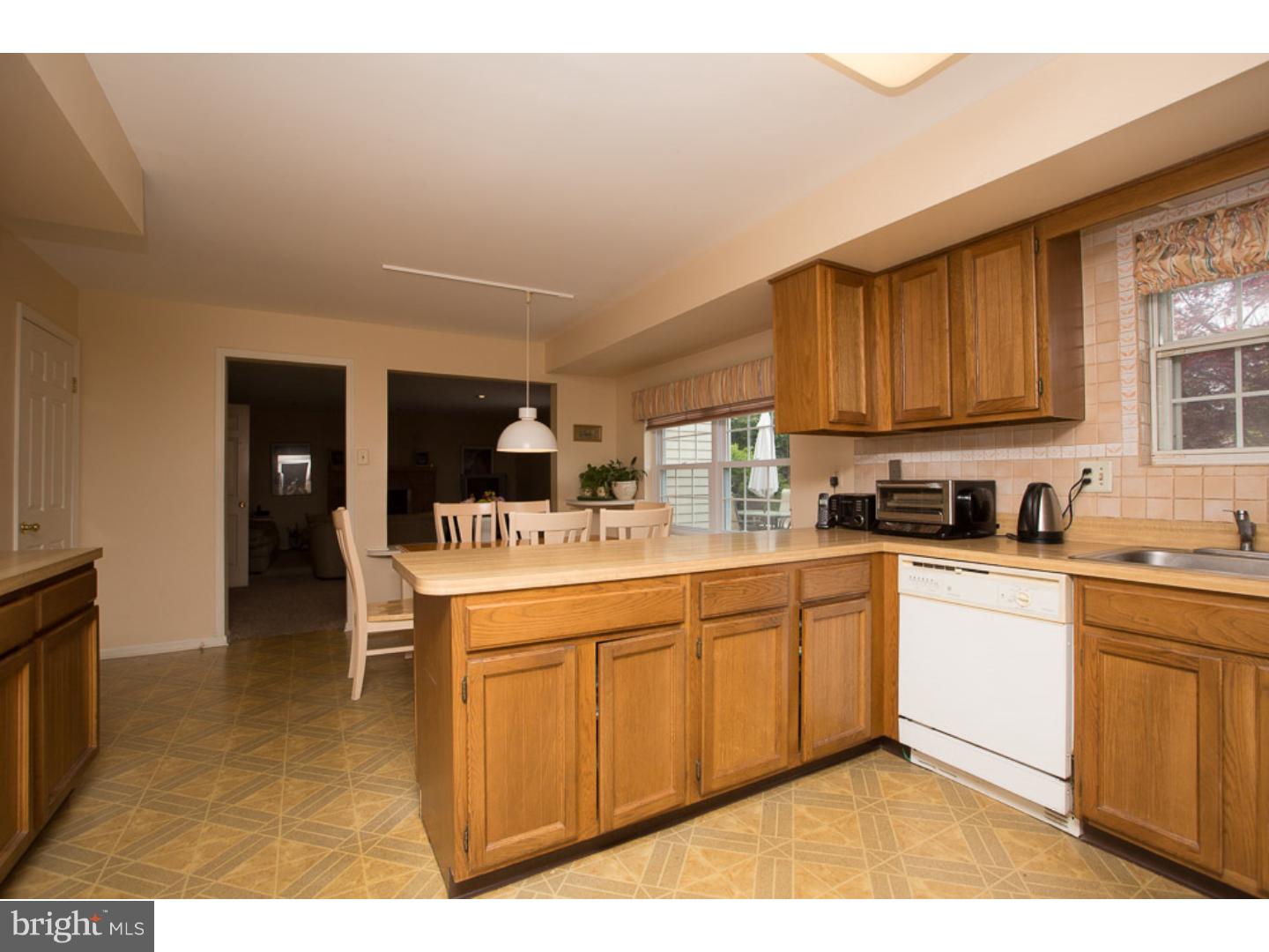 1353 Pinetown Road Fort Washington, PA 19034 - Photo 5 of 19 Kitchen