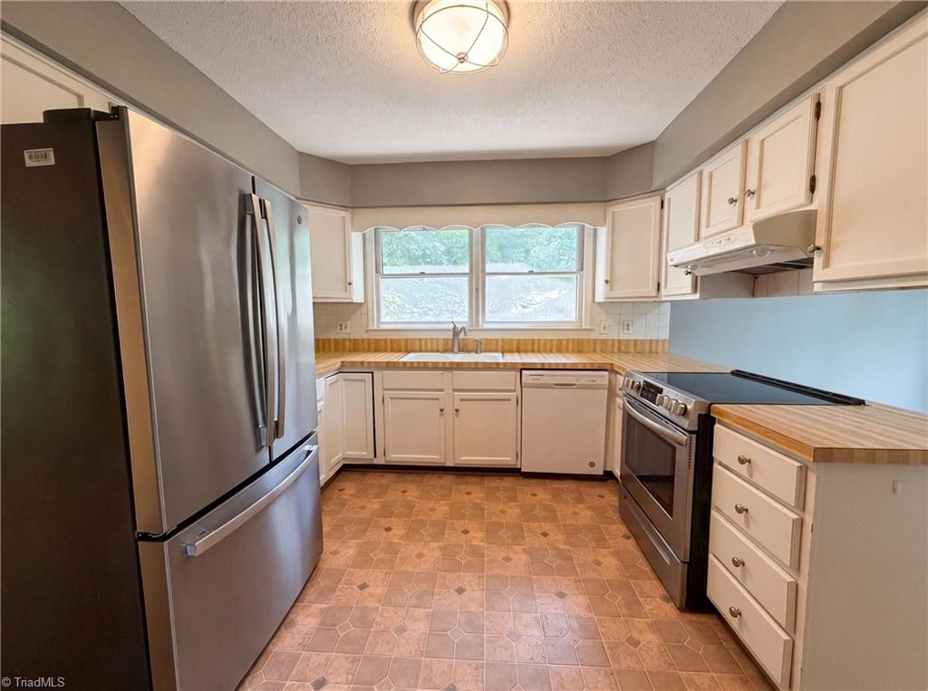 7850 Beech Forest Road Lewisville, NC 27023 - Photo 2 of 34