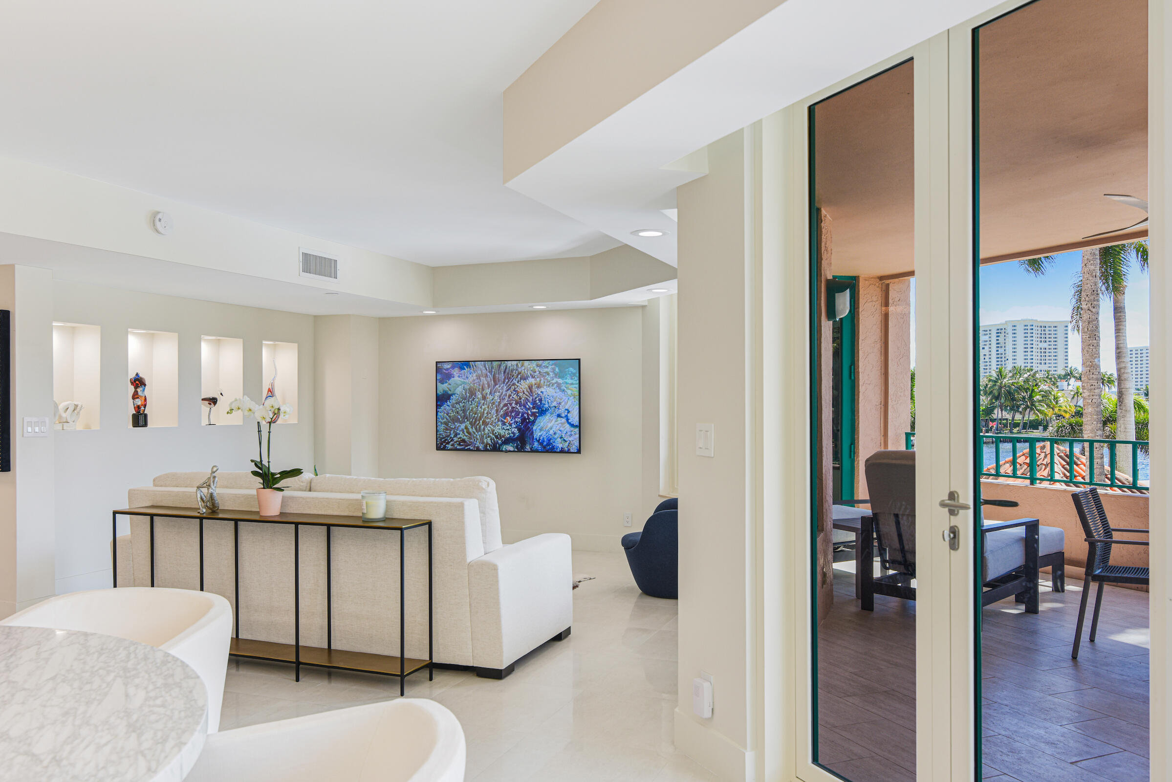 100 Southeast 5th Avenue, Unit 305 Boca Raton, FL 33432 - Photo 18 of 69 BRS 46