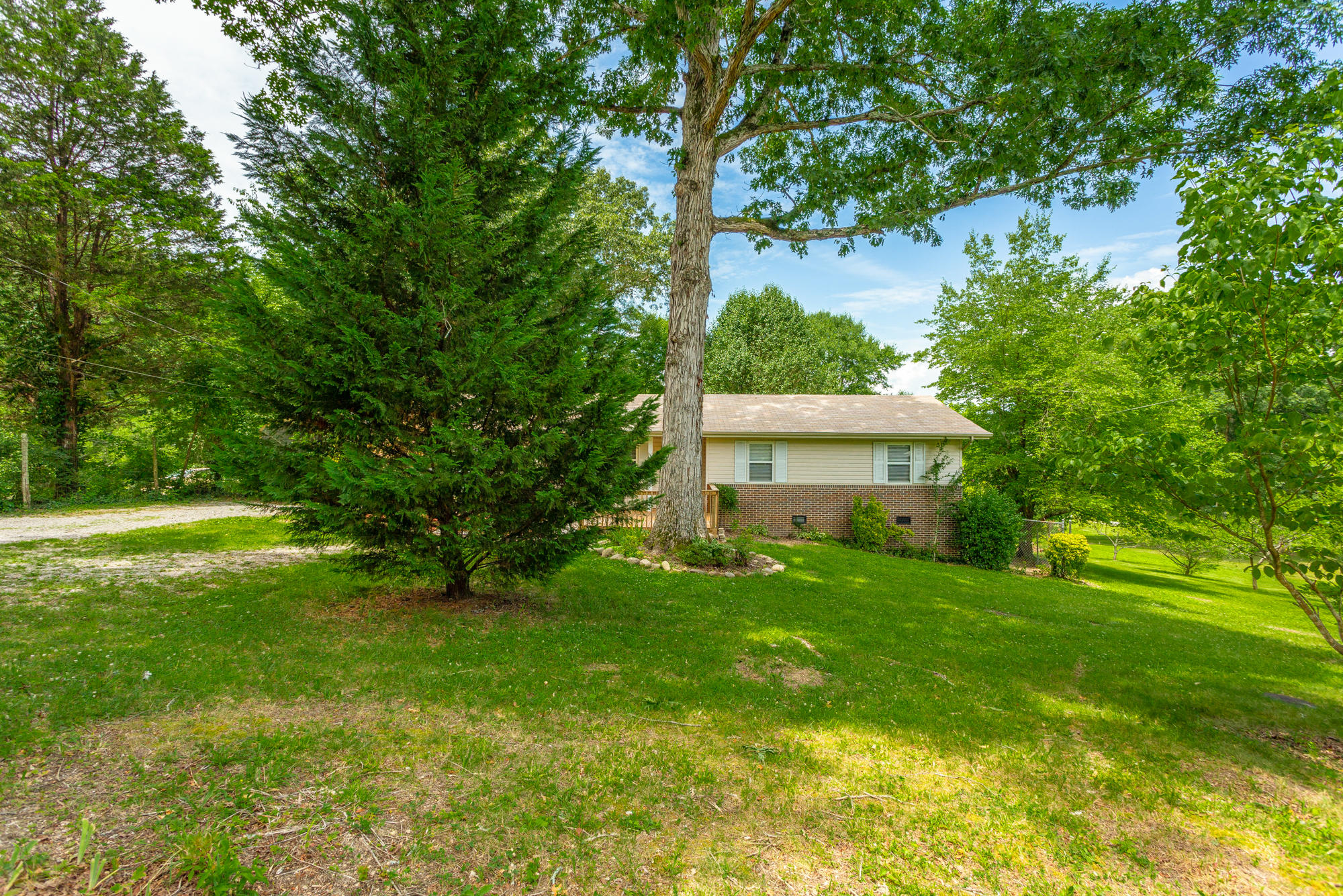 8423 Gann Road Soddy Daisy, TN 37379 - Photo 7 of 56 8423 Gann Rd. HD-6