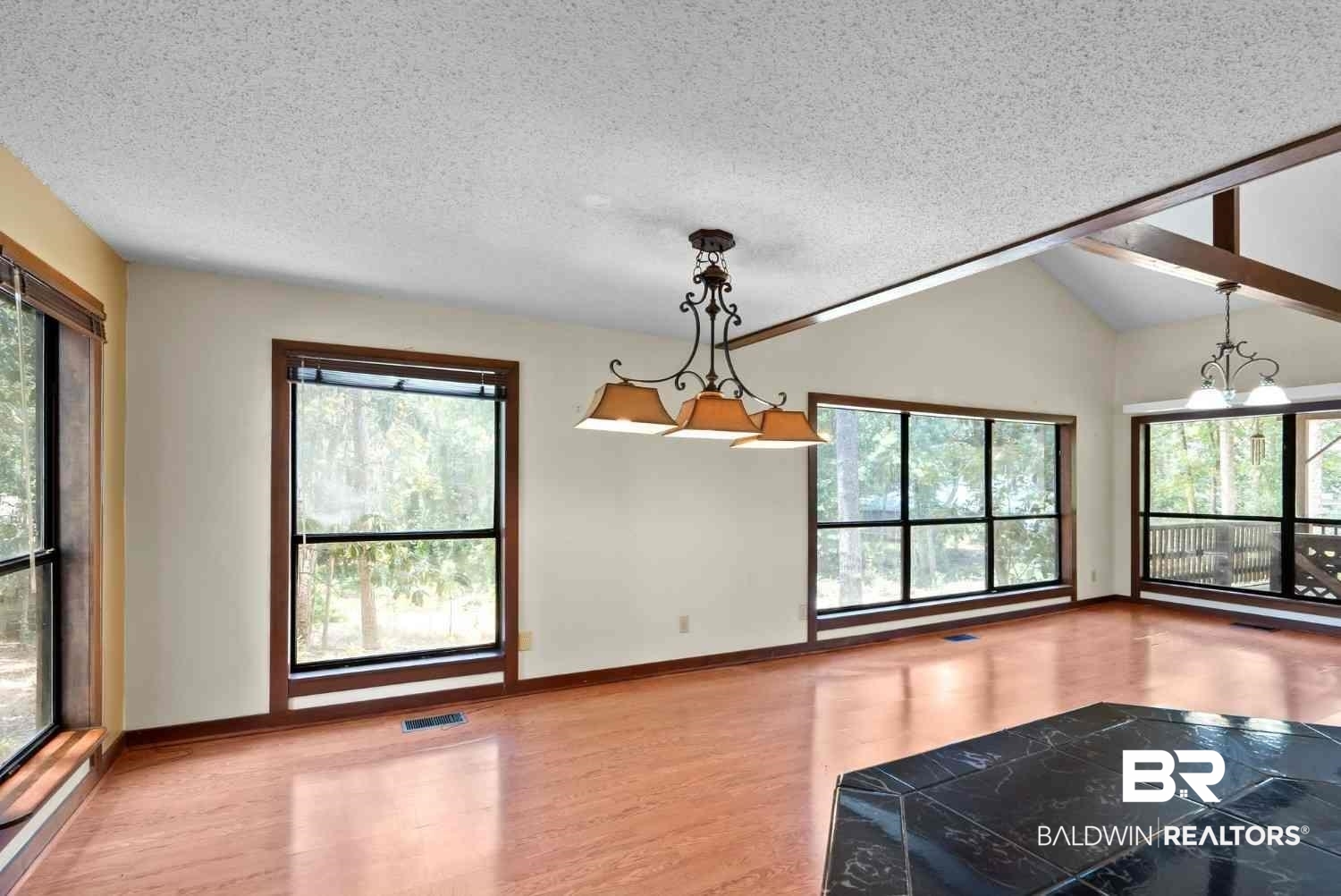 102 Montclair Place Daphne, AL 36526 - Photo 16 of 45