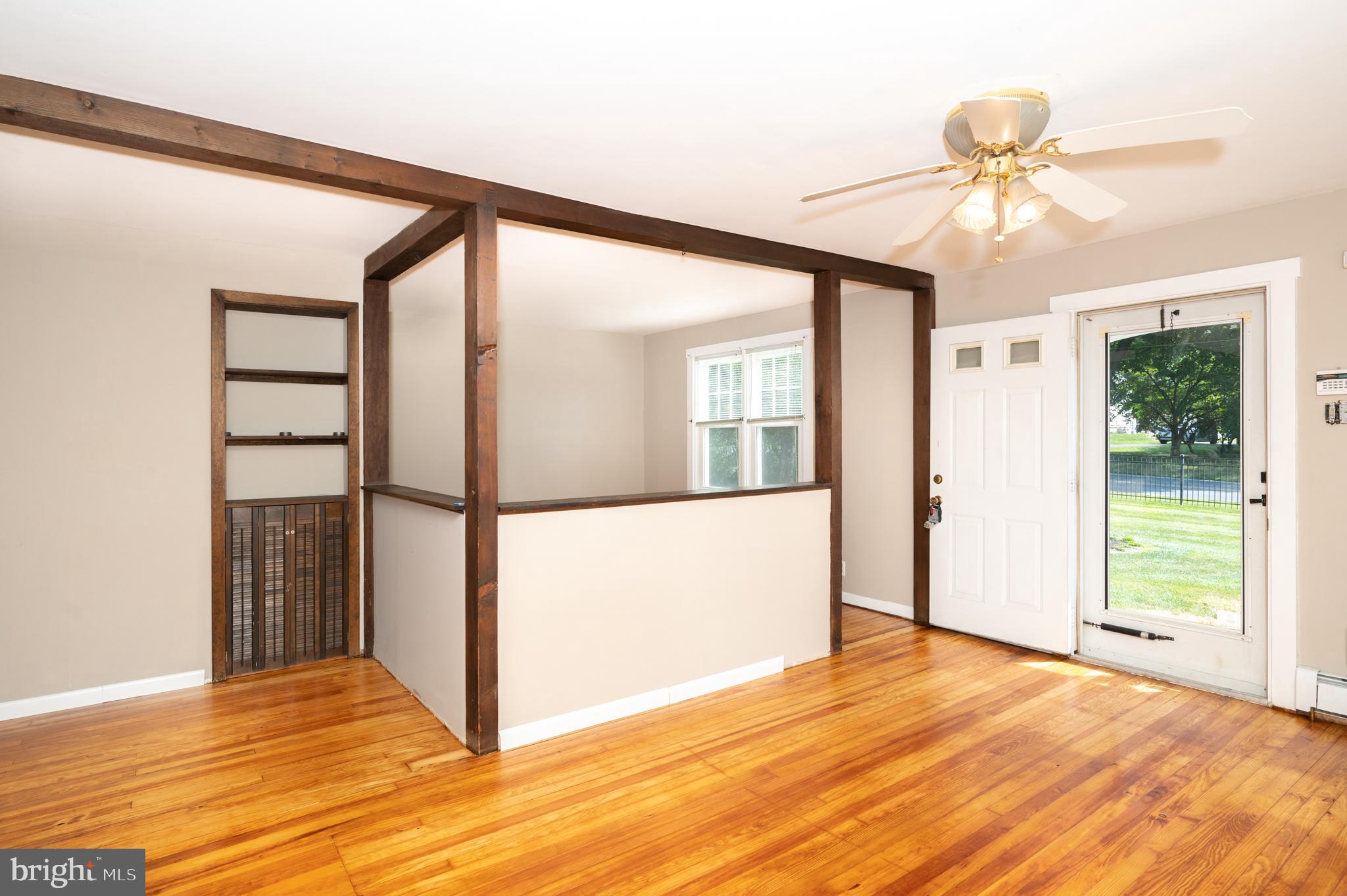 27 Longview Road Royersford, PA 19468 - Photo 10 of 50 Living Room, Dining Room Combo