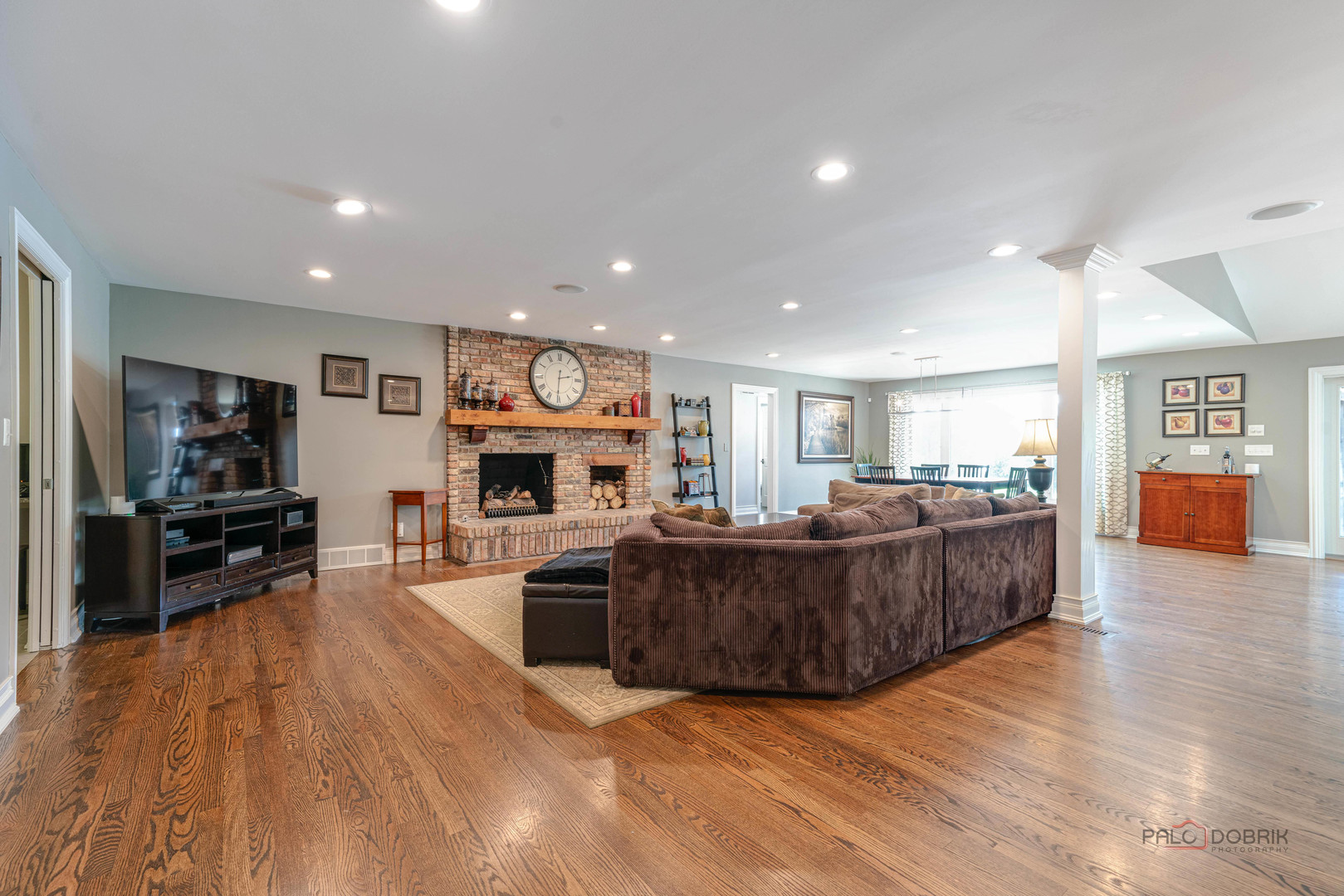 1685 West Clover Drive Inverness, IL 60067 - Photo 17 of 56