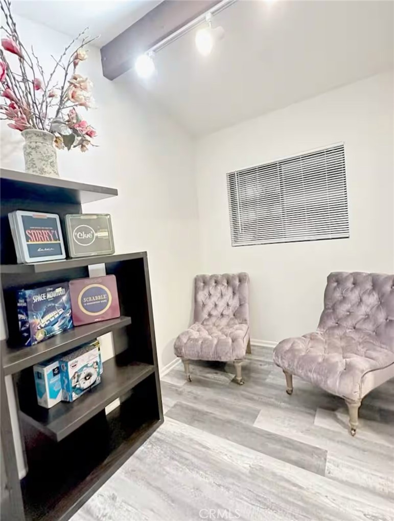 8845 Mentone Place Riverside, CA 92503 - Photo 5 of 15