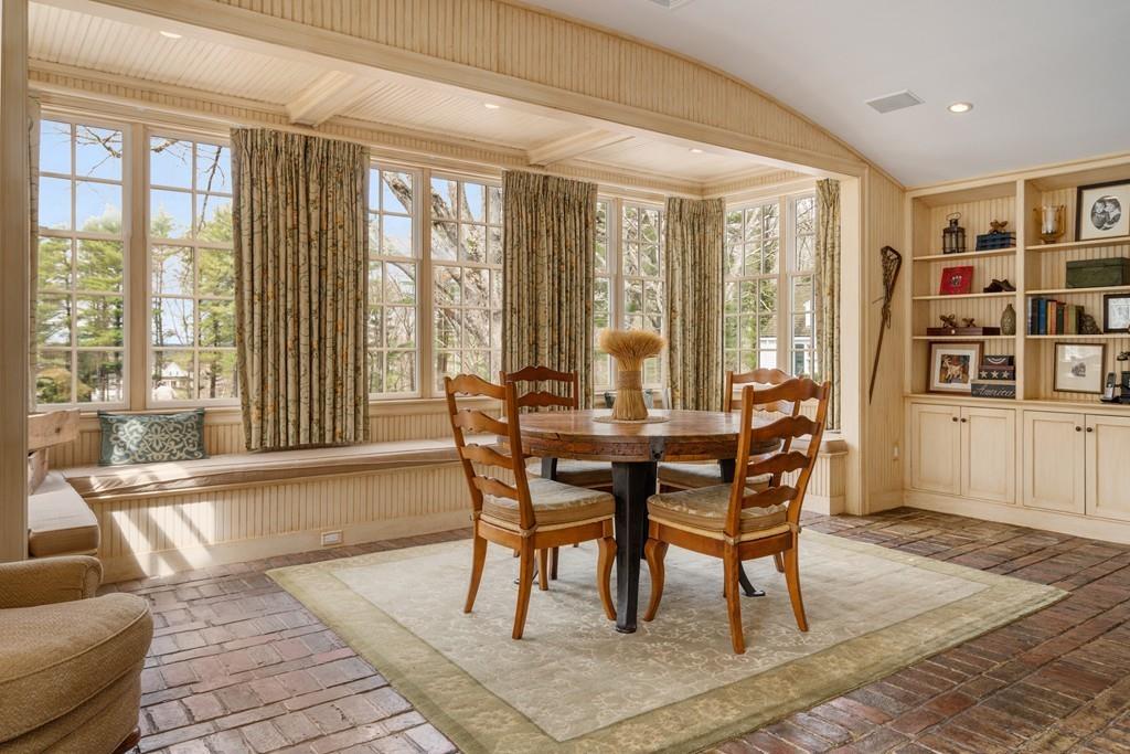 124 Farm Street Dover, MA 02030 - Photo 16 of 29