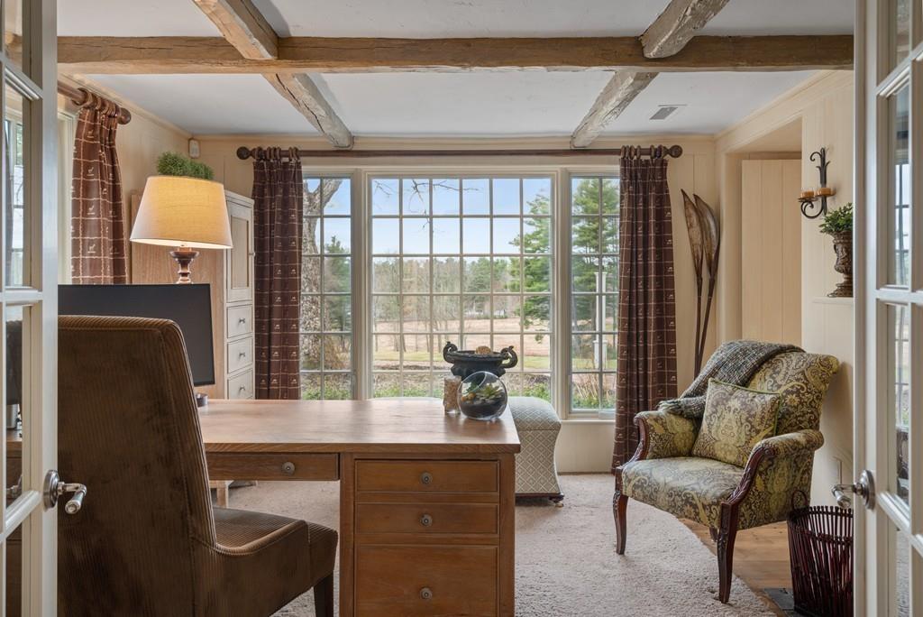 124 Farm Street Dover, MA 02030 - Photo 6 of 29