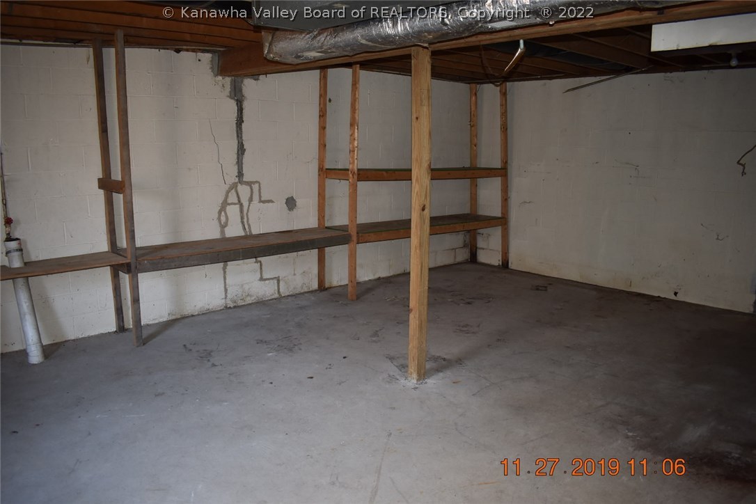 1327 Procious Maysel Road Maysel, WV 25133 - Photo 13 of 17 Gallery Image 13
