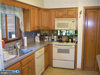 368 Hallman Mill Road Phoenixville, PA 19460 - Photo 5 of 12