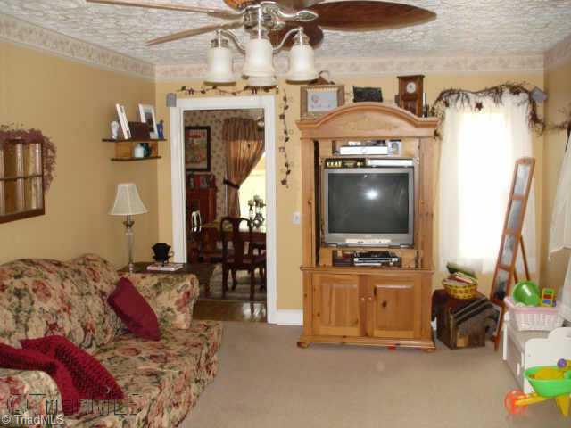 658 Burge Road Pinnacle, NC 27043 - Photo 2 of 9 Other. Living Room