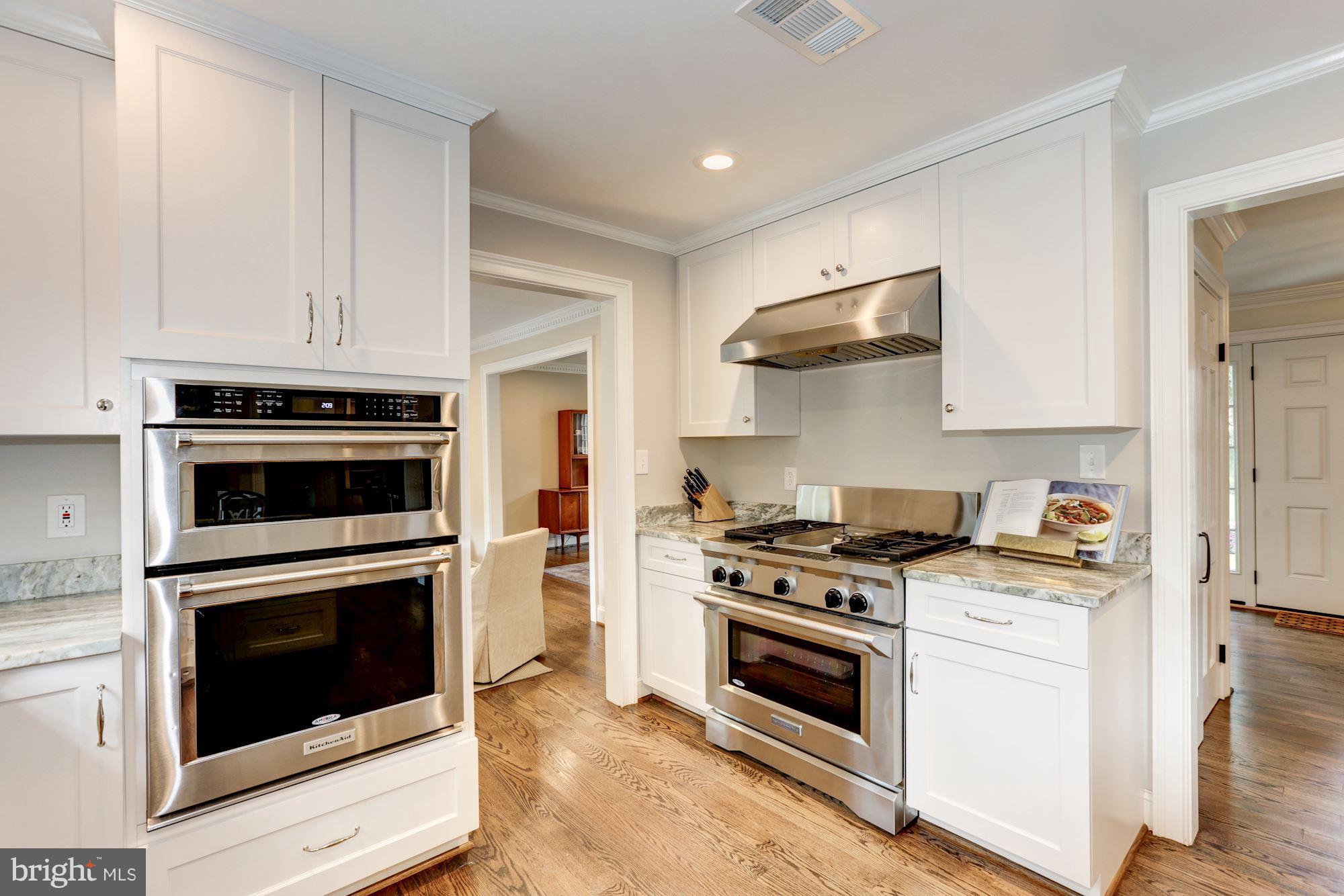 6616 Kenhill Road Bethesda, MD 20817 - Photo 13 of 30 Chef's Kitchen w/ KitchenAid Appliance Suite
