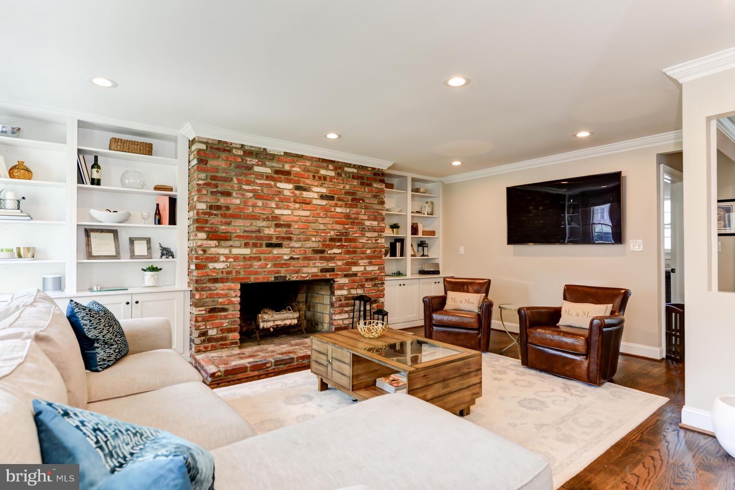 6616 Kenhill Road Bethesda, MD 20817 - Photo 9 of 30 Baltimore Brick Wood Burning Fireplace