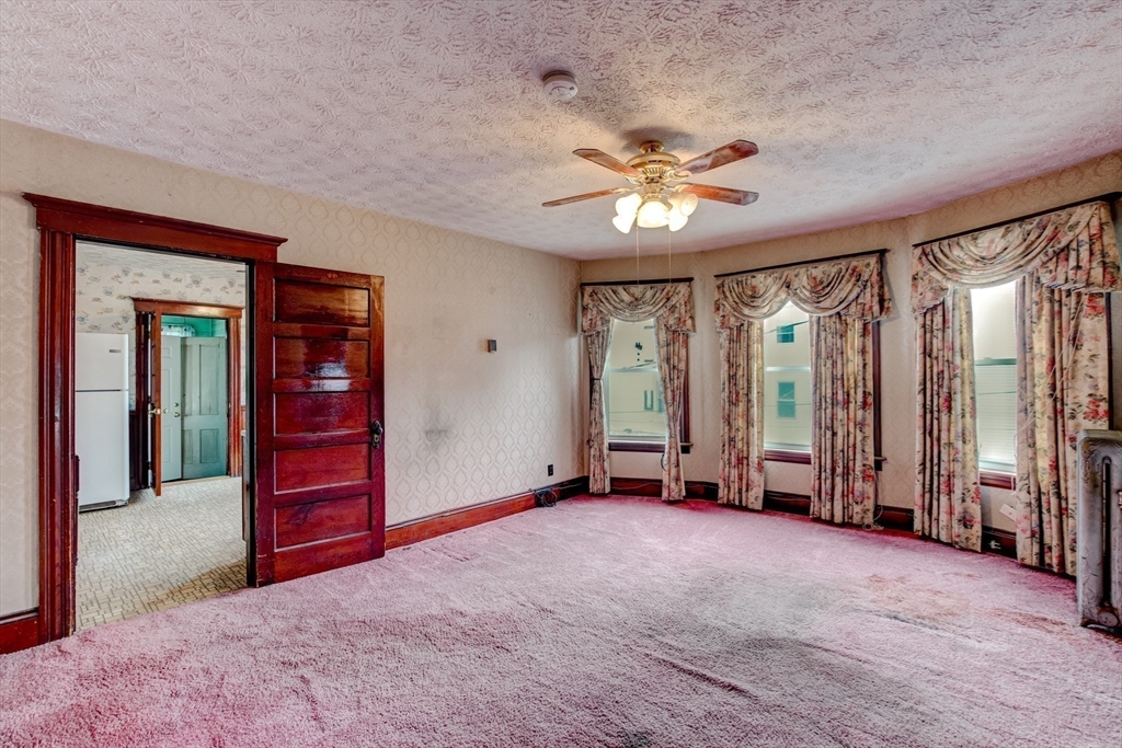 52 Bemis Road Fitchburg, MA 01420 - Photo 14 of 42