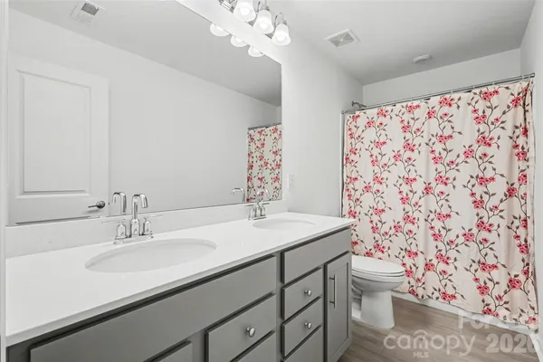 $630,000 | 11126 Glasden Road, Charlotte, NC 28278