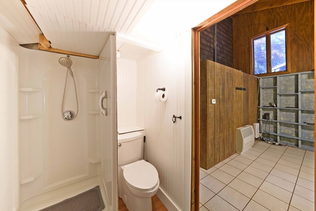 51 Pine Island Road Milford, MA 01757 - Photo 13 of 32 Gallery Image 13