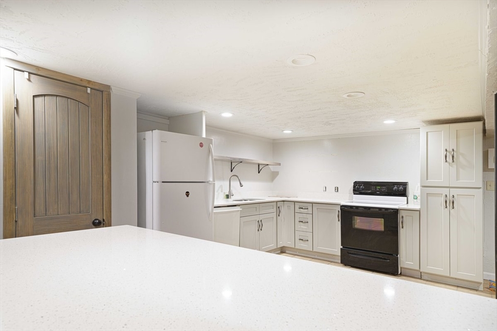 51 Pine Island Road Milford, MA 01757 - Photo 19 of 32 Gallery Image 19