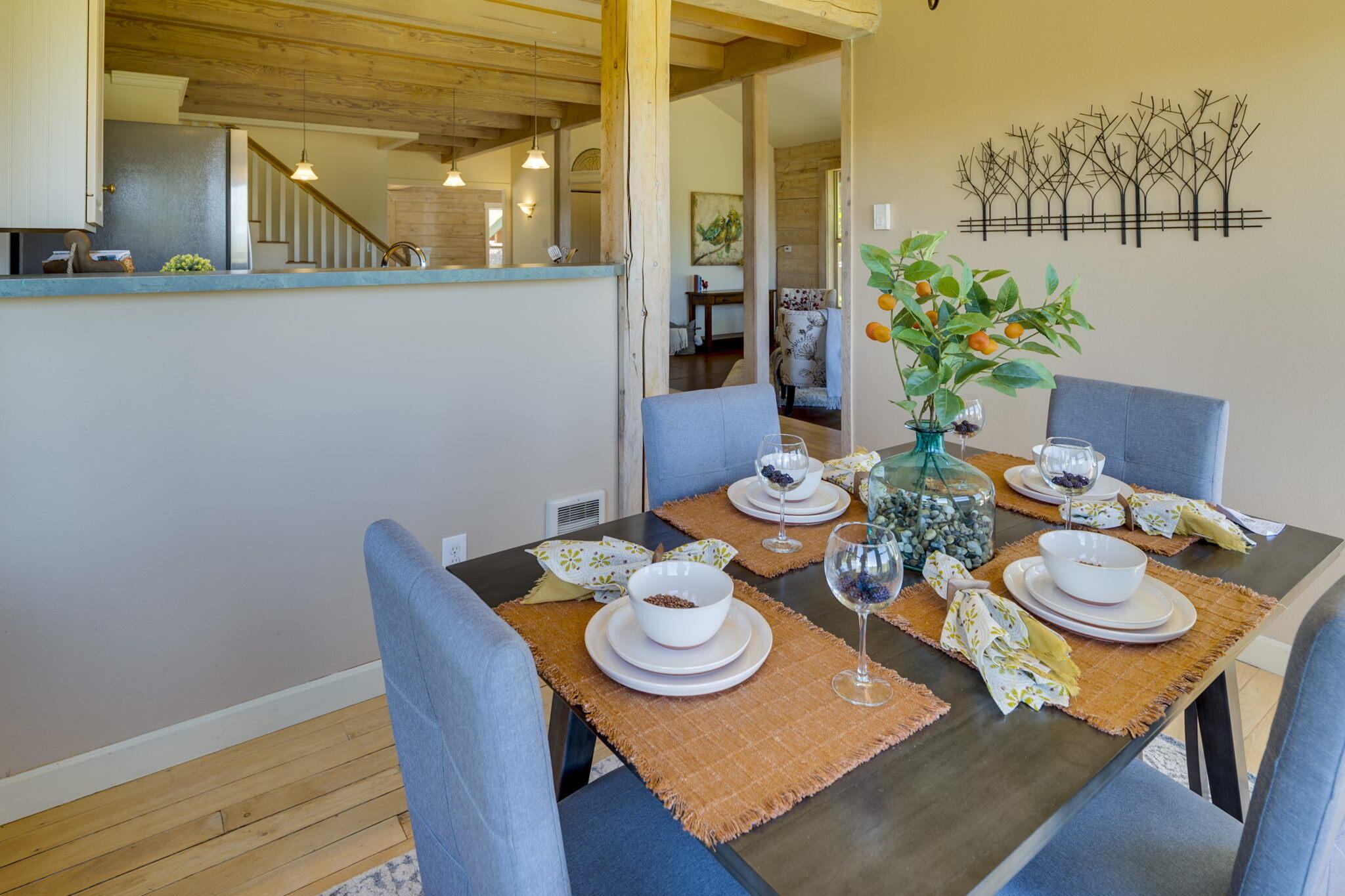20150 Tumalo Road Bend, OR 97703 - Photo 14 of 53 DINING TO KITCHEN