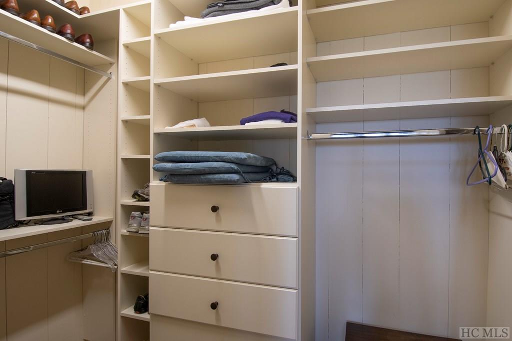 315 Worley Road Highlands, NC 28741 - Photo 29 of 44 Gallery Image 29