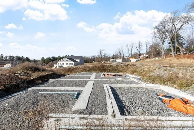 $299,000 | 23-25 Kimball Street, Lunenburg, MA 01462