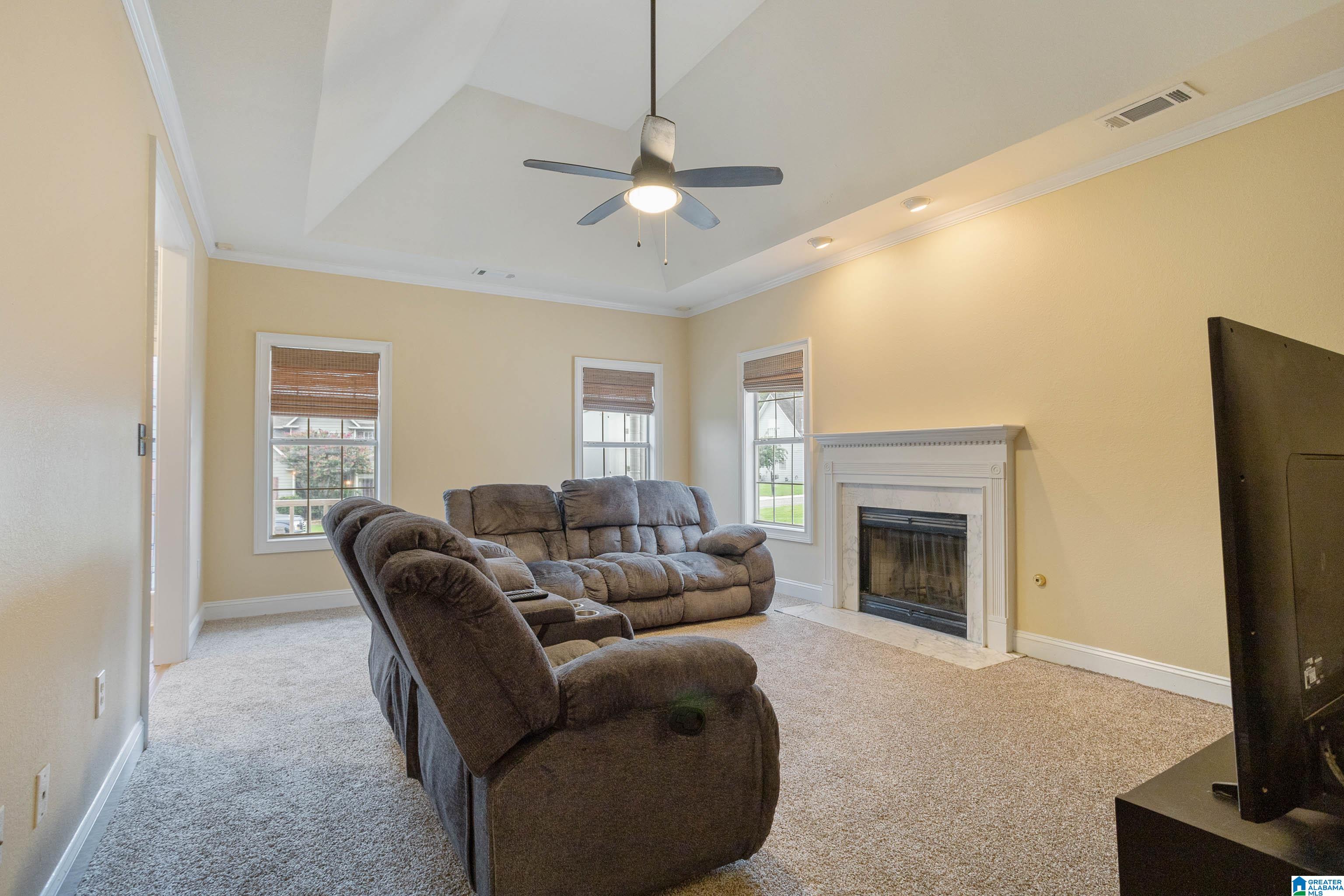 211 Stonebrook Lane Pelham, AL 35124 - Photo 6 of 28