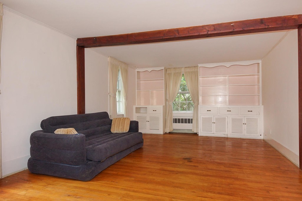 5 Inverness Road Winchester, MA 01890 - Photo 4 of 24 Gallery Image 4