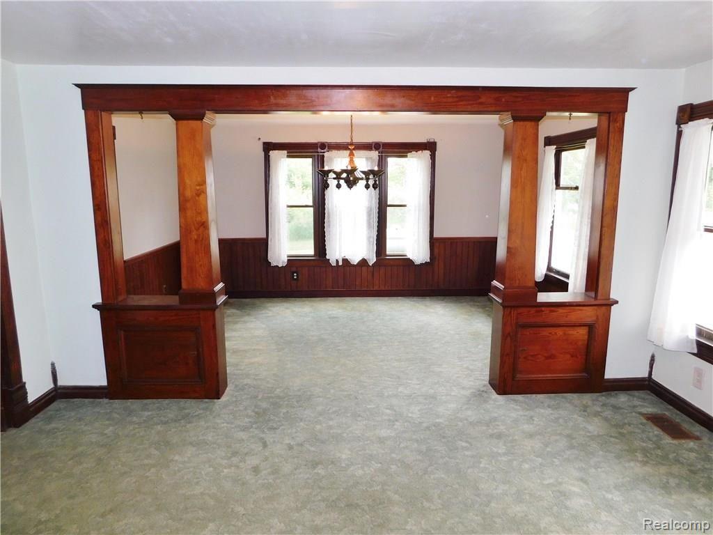9027 Schrepfer Road Howell, MI 48855 - Photo 3 of 16
