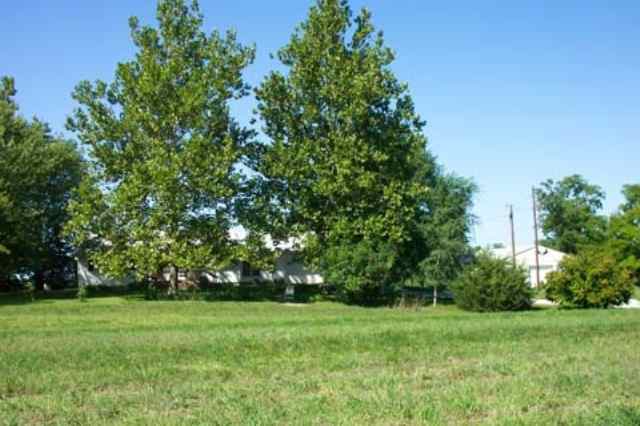 13676 East Dutch Henry Road Lewistown, IL 61542 - Photo 8 of 8 Gallery Image 8