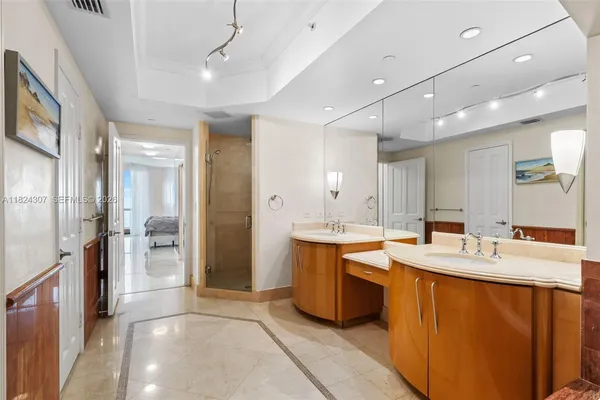 $17,000 | 17875 Collins Avenue, Unit 4102, Sunny Isles Beach, FL 33160