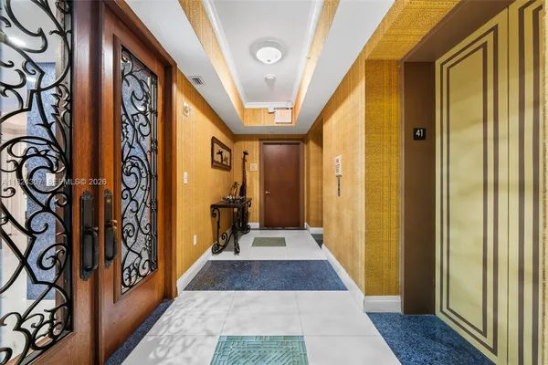 $17,000 | 17875 Collins Avenue, Unit 4102, Sunny Isles Beach, FL 33160