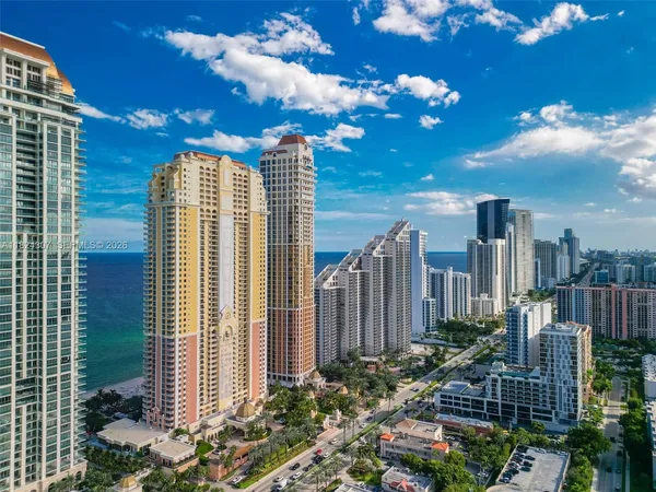 $17,000 | 17875 Collins Avenue, Unit 4102, Sunny Isles Beach, FL 33160