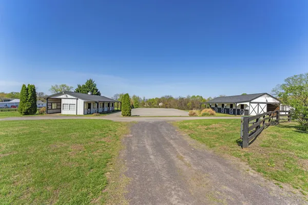 $1,290,000 | 9529 Sperryville Pike, Culpeper, VA 22701