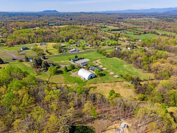 $1,290,000 | 9529 Sperryville Pike, Culpeper, VA 22701