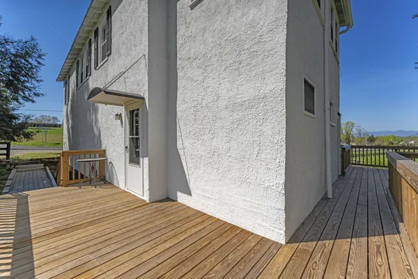 $1,290,000 | 9529 Sperryville Pike, Culpeper, VA 22701