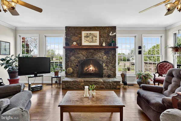 $1,290,000 | 9529 Sperryville Pike, Culpeper, VA 22701