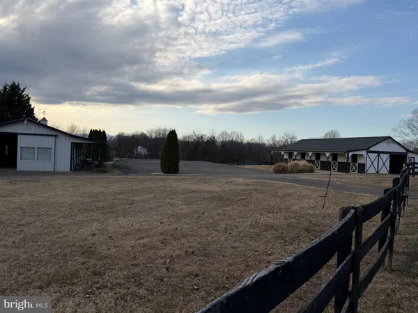 $1,290,000 | 9529 Sperryville Pike, Culpeper, VA 22701