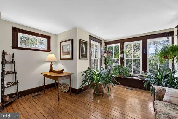 $1,290,000 | 9529 Sperryville Pike, Culpeper, VA 22701